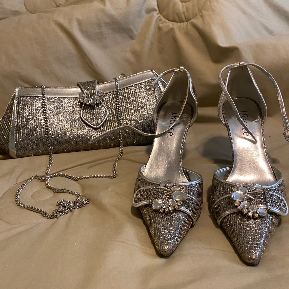 J Renee’ dress shoes 9.5 M and matching evening bag. Worn once.